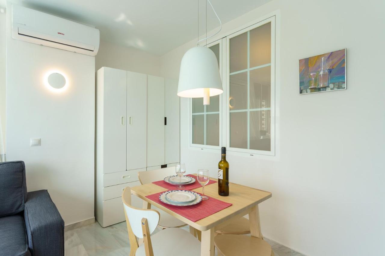 Malagasuite Carihuela Apartments Τορρεμολίνος Εξωτερικό φωτογραφία