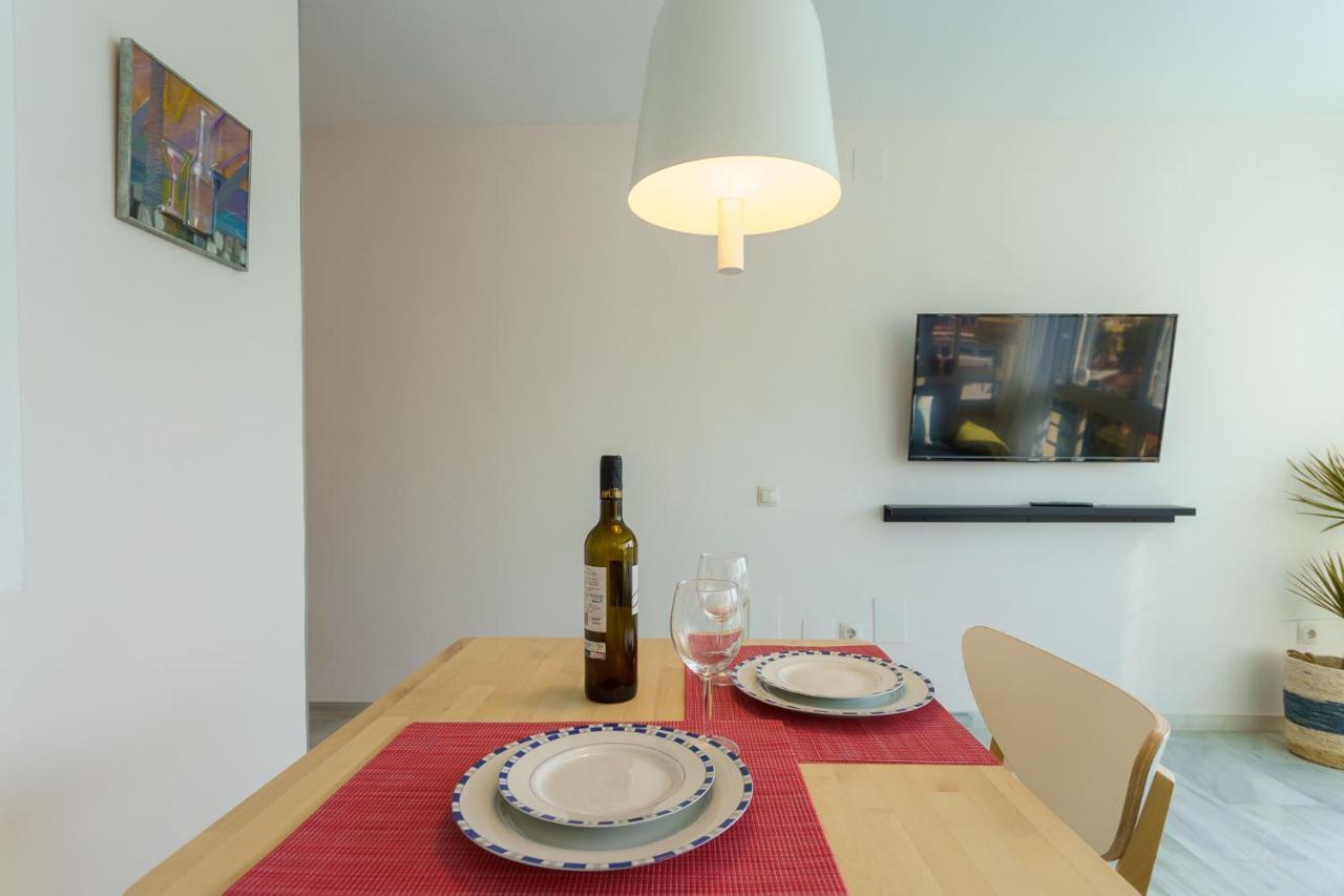 Malagasuite Carihuela Apartments Τορρεμολίνος Εξωτερικό φωτογραφία